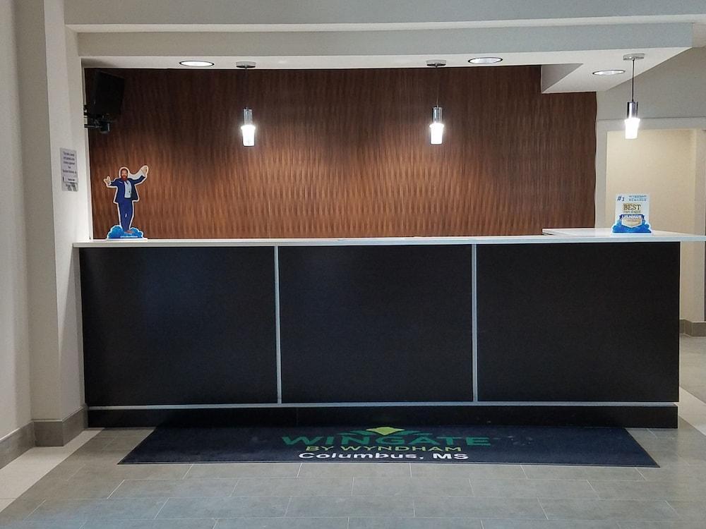 Comfort Inn & Suites Columbus North Esterno foto