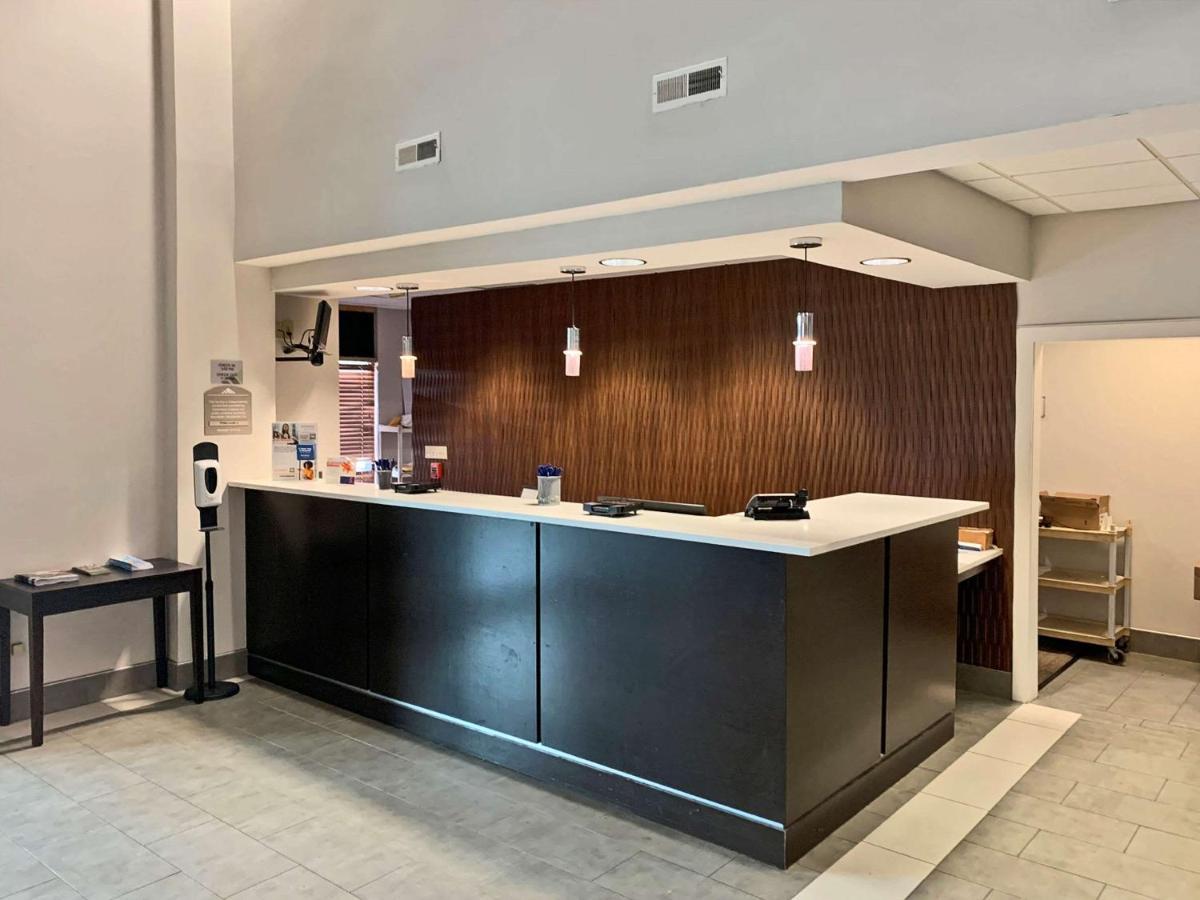Comfort Inn & Suites Columbus North Esterno foto